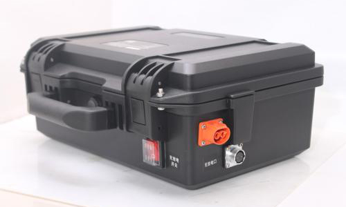 1546581216509071.jpg 便携式UPS电源.jpg