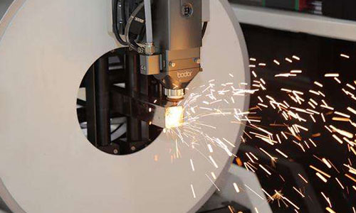 锂电池焊接.jpg 锂电池焊接.jpg